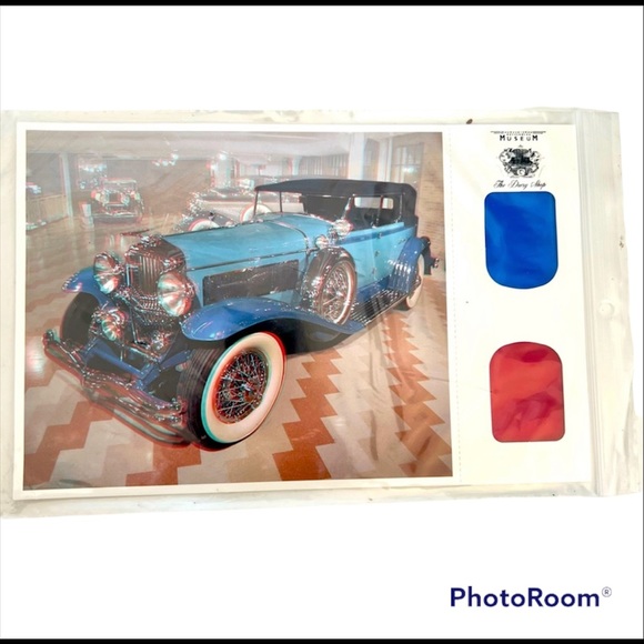 3D Postcard w Glasses Dusenberg CAR postcard VINTAGE Auburn Cord museum - Picture 1 of 2